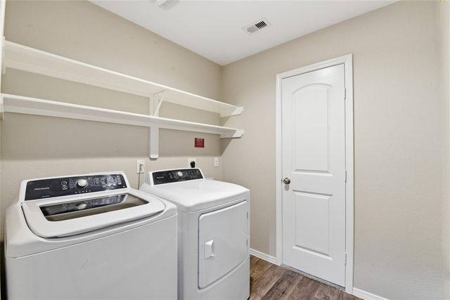 518 Road 5138, Cleveland, TX 77327