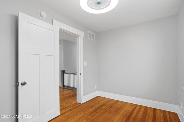 906 MONROE STREET, Jefferson City, MO 65101