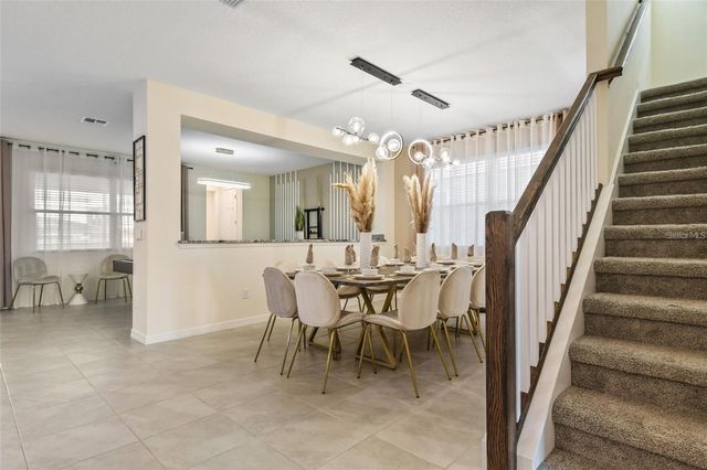 8905 COCONUT BREEZE DRIVE, Kissimmee, FL 34747