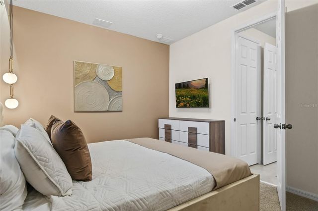8905 COCONUT BREEZE DRIVE, Kissimmee, FL 34747