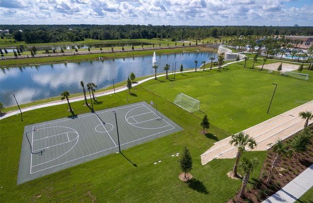 8905 COCONUT BREEZE DRIVE, Kissimmee, FL 34747