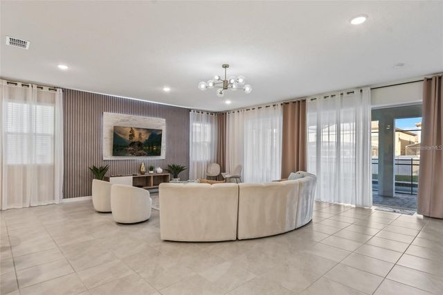 8905 COCONUT BREEZE DRIVE, Kissimmee, FL 34747