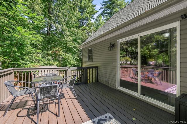 129 Dubois Street, Pine Bush, NY 12566