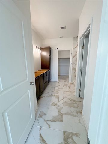 2107 Fury, Portland, TX 78374