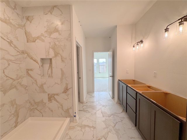 2107 Fury, Portland, TX 78374