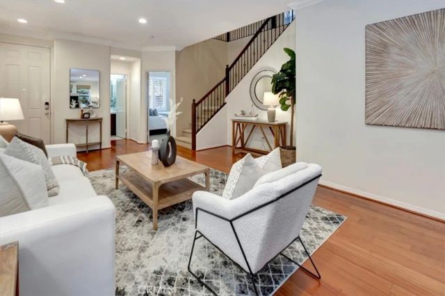 958 Baxter, Brea, CA 92821