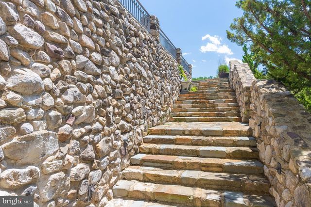 13320 SIGNAL TREE, Potomac, MD 20854