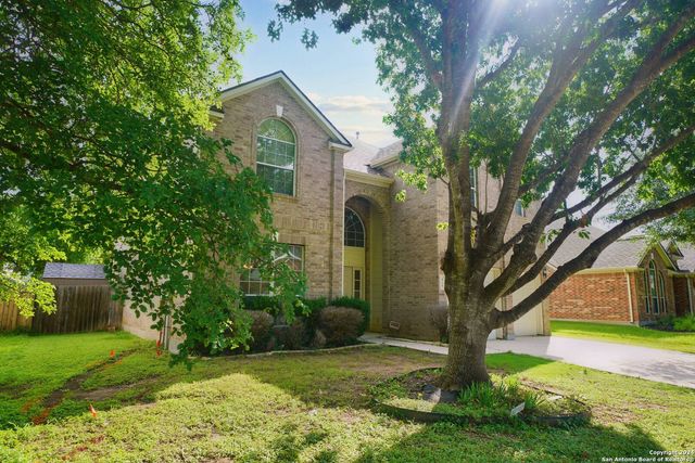 4736 GREEN BLUFF DR, Schertz, TX 78154