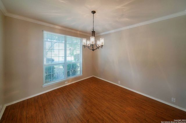4736 GREEN BLUFF DR, Schertz, TX 78154