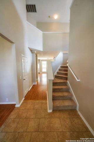 4736 GREEN BLUFF DR, Schertz, TX 78154