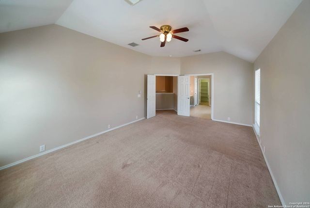 4736 GREEN BLUFF DR, Schertz, TX 78154