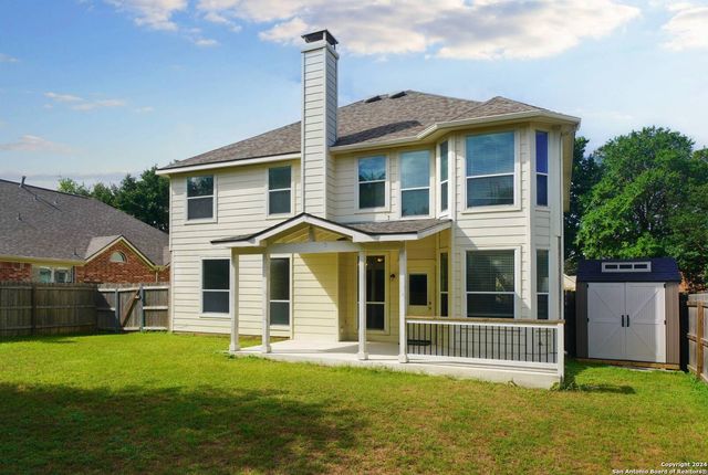 4736 GREEN BLUFF DR, Schertz, TX 78154