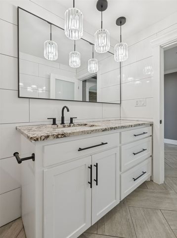 9204 Indian Knoll Trail, Keller, TX 76248