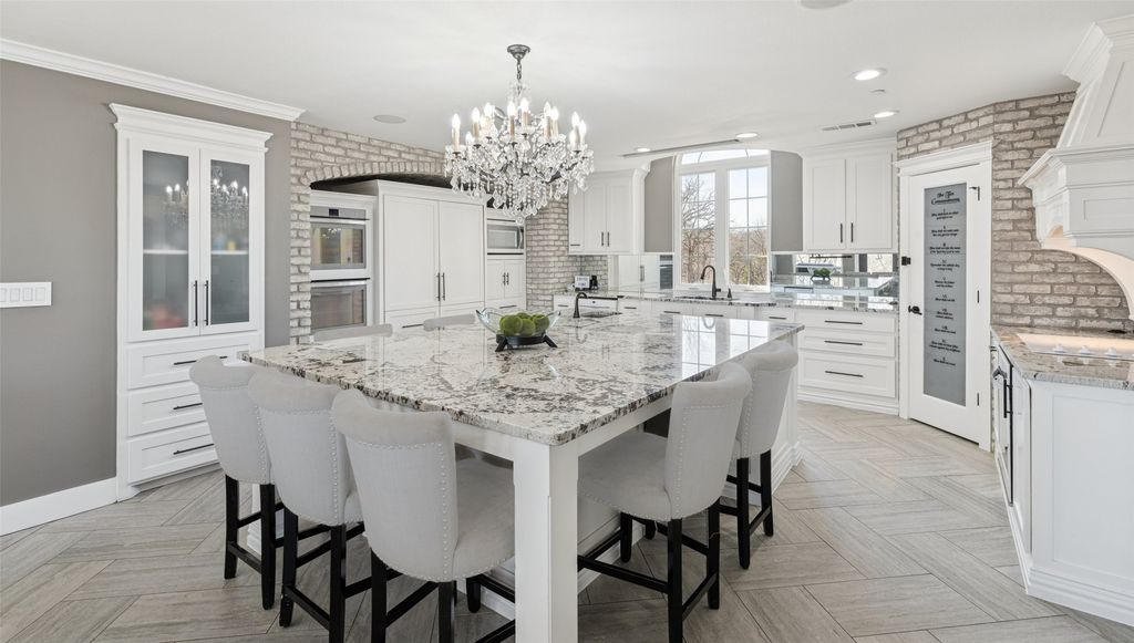 9204 Indian Knoll Trail, Keller, TX 76248