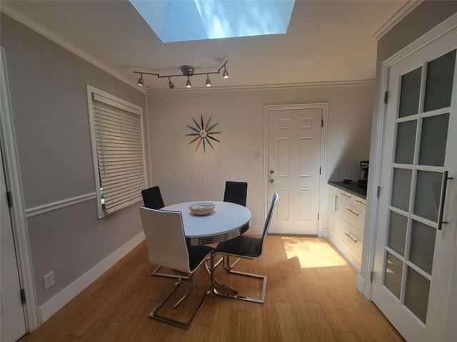 3402 Deal Street, Houston, TX 77025