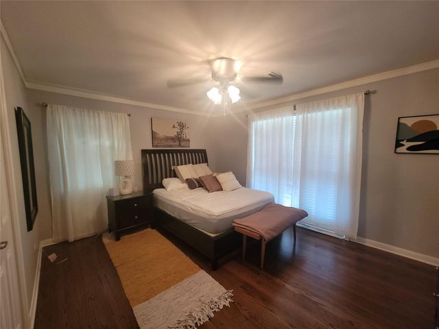 3402 Deal Street, Houston, TX 77025