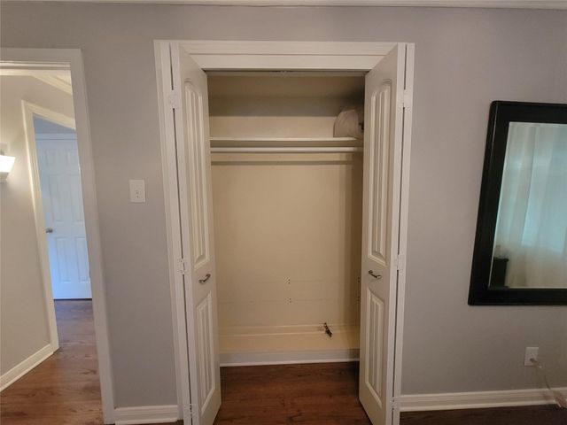 3402 Deal Street, Houston, TX 77025