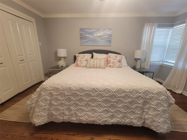 3402 Deal Street, Houston, TX 77025