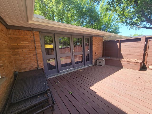 3402 Deal Street, Houston, TX 77025