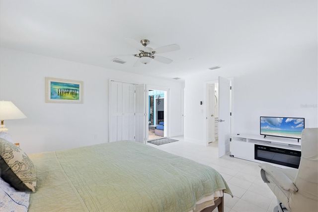 616 LYONS LANE, Longboat Key, FL 34228