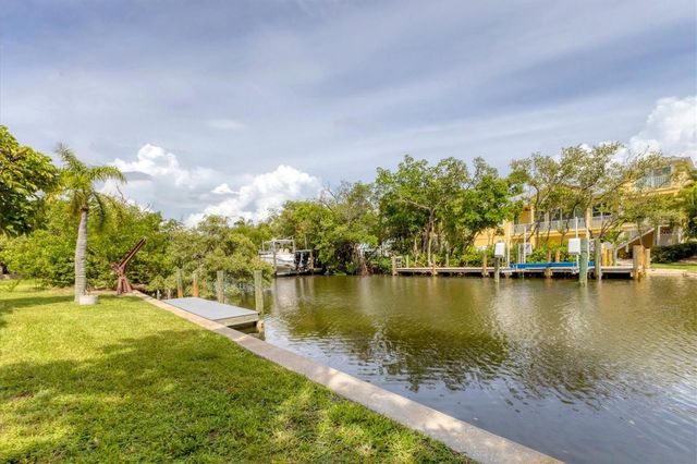 616 LYONS LANE, Longboat Key, FL 34228