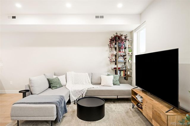 1923 W Elk Place 4, Denver, CO 80211