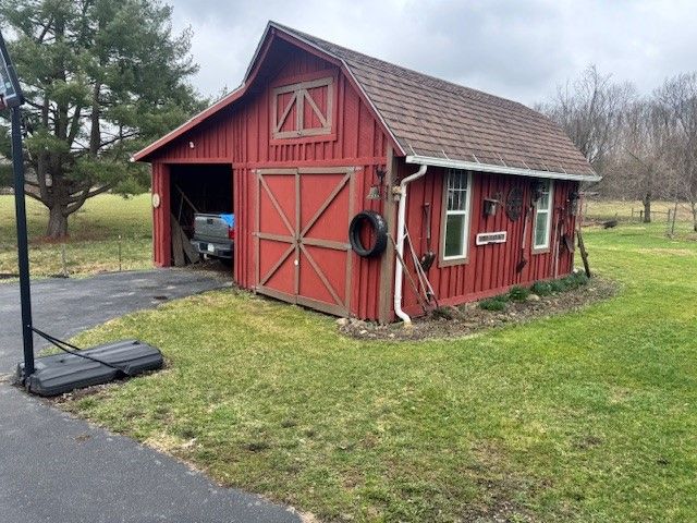 15003 STATE HIGHWAY 285 Highway, Conneaut Lake, PA 16316