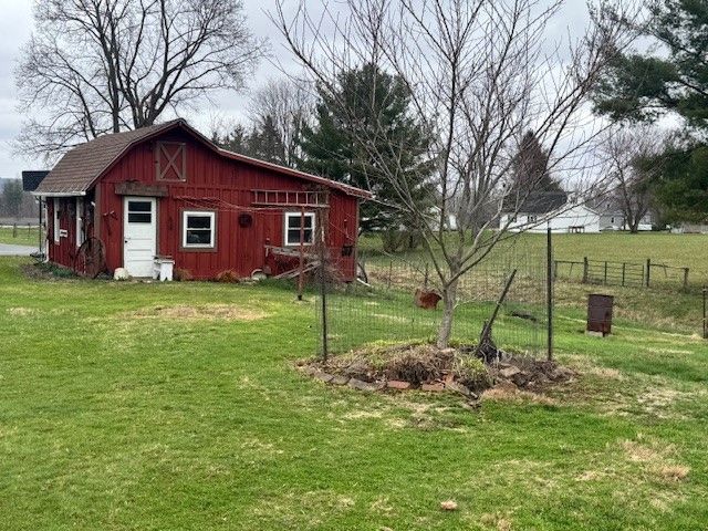 15003 STATE HIGHWAY 285 Highway, Conneaut Lake, PA 16316