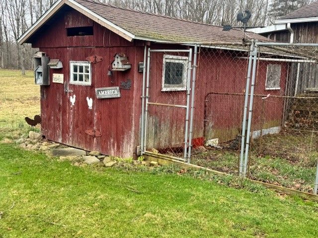 15003 STATE HIGHWAY 285 Highway, Conneaut Lake, PA 16316