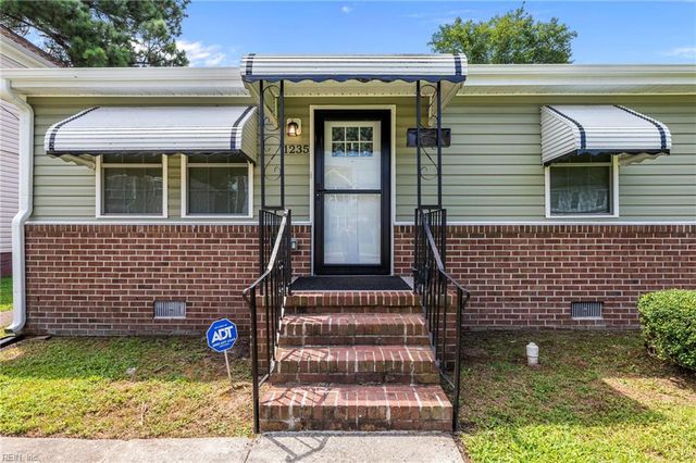 1235 Summit AVE, Portsmouth, VA 23704
