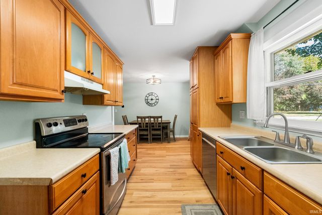 1403 E Orchard Drive, North Manchester, IN 46962