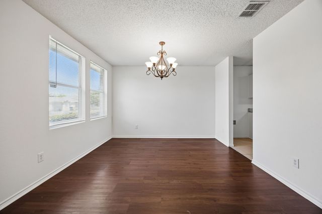 1412 Sunflower Court, Burleson, TX 76028