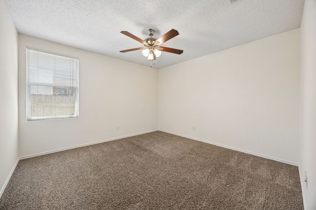 1412 Sunflower Court, Burleson, TX 76028