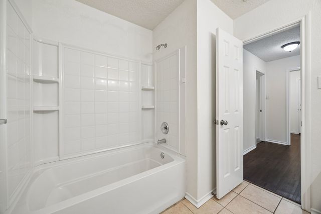 1412 Sunflower Court, Burleson, TX 76028