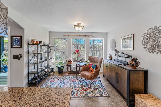 4 Lynher Lane, Bella Vista, AR 72714