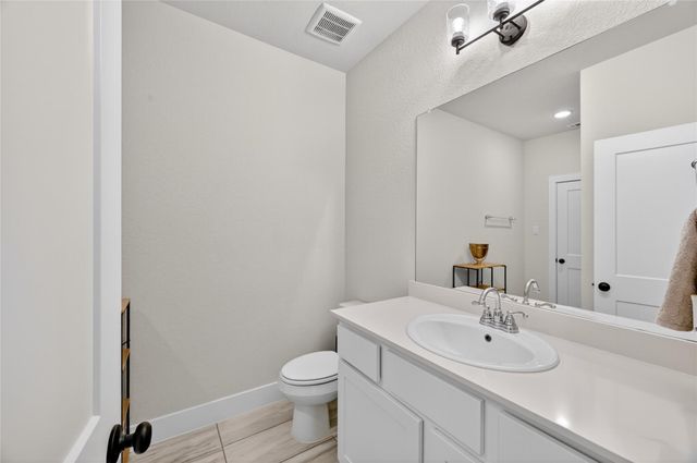 9827 Wright Drive, Manvel, TX 77578
