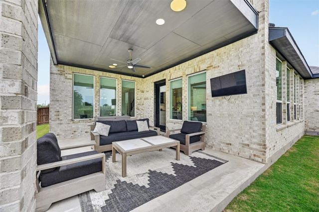 9827 Wright Drive, Manvel, TX 77578