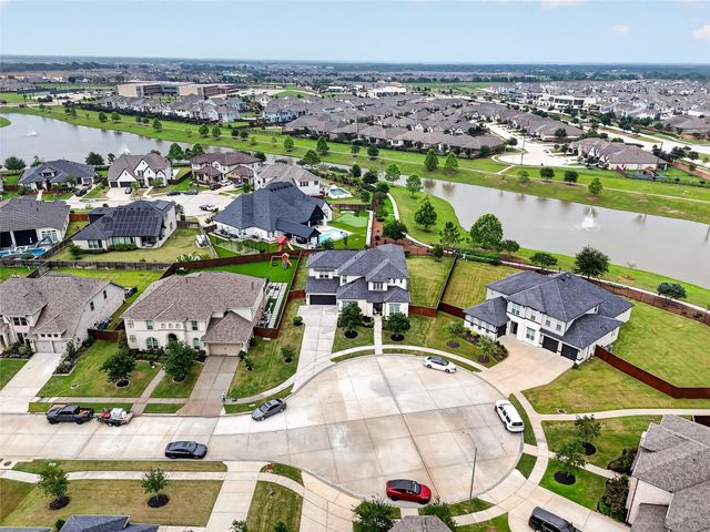 9827 Wright Drive, Manvel, TX 77578