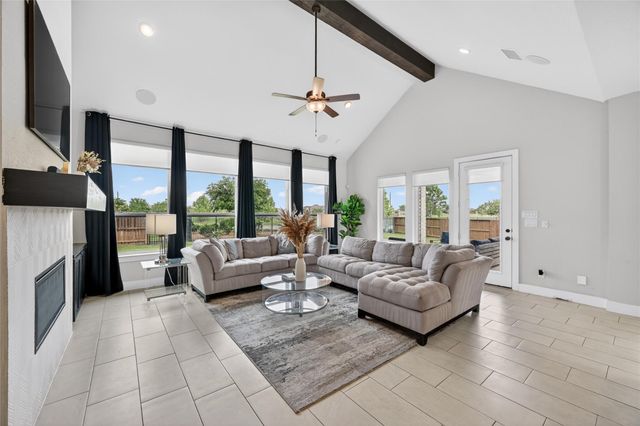 9827 Wright Drive, Manvel, TX 77578