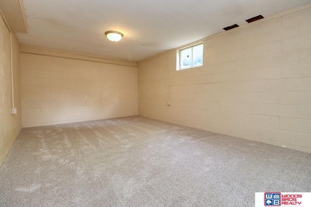 6039 Franklin Street, Lincoln, NE 68510