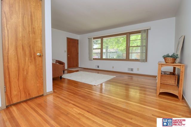 6039 Franklin Street, Lincoln, NE 68510