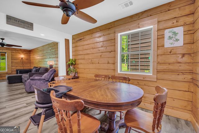 280 Shore Crest Drive, Martin, GA 30557