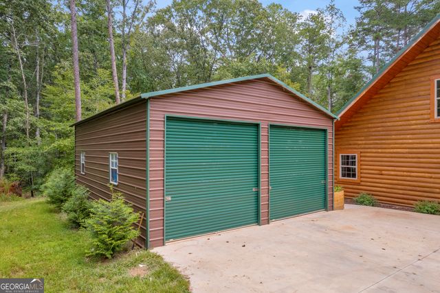 280 Shore Crest Drive, Martin, GA 30557