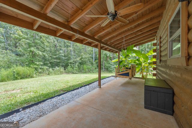 280 Shore Crest Drive, Martin, GA 30557