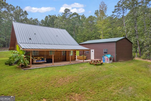 280 Shore Crest Drive, Martin, GA 30557