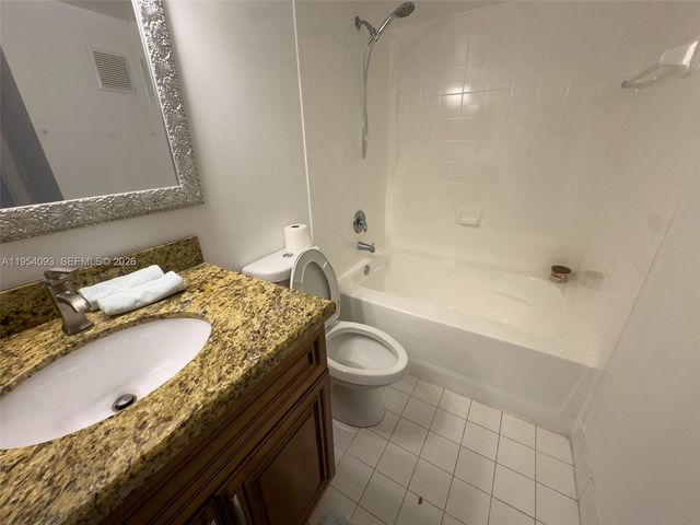 2133 Renaissance Boulevard 306, Miramar, FL 33025