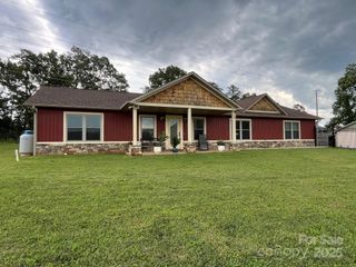 58 Mary's Lane, Marion, NC 28752