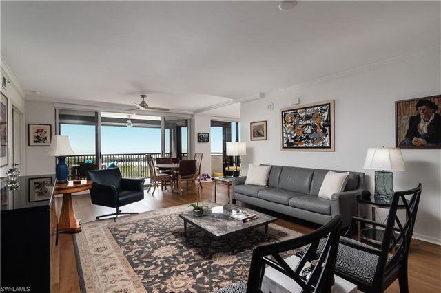 6825 Grenadier BLVD # 1002, Naples, FL 34108