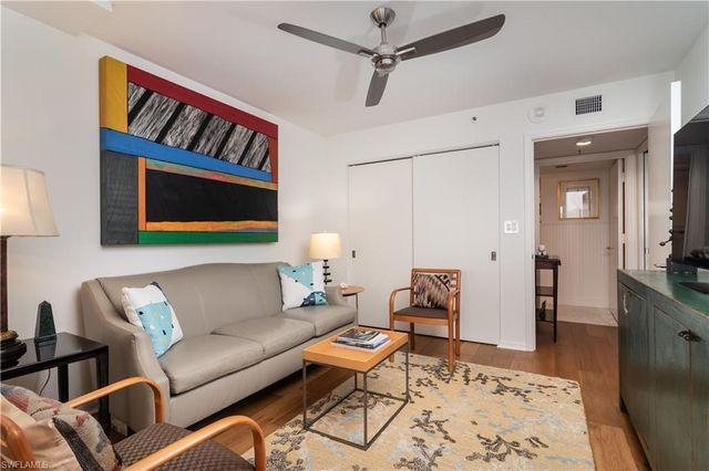 6825 Grenadier BLVD # 1002, Naples, FL 34108