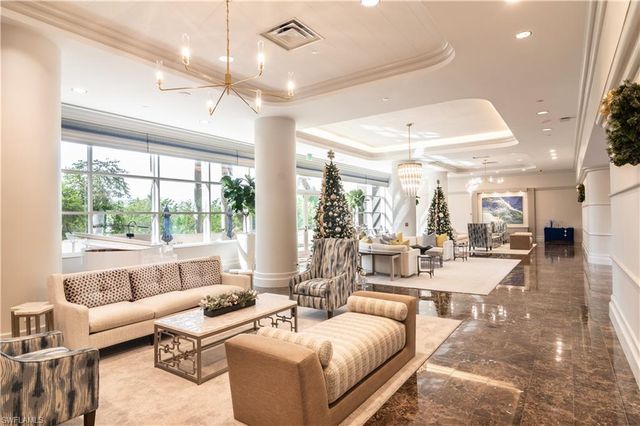 6825 Grenadier BLVD # 1002, Naples, FL 34108